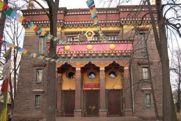 Экскурсия в Дацане