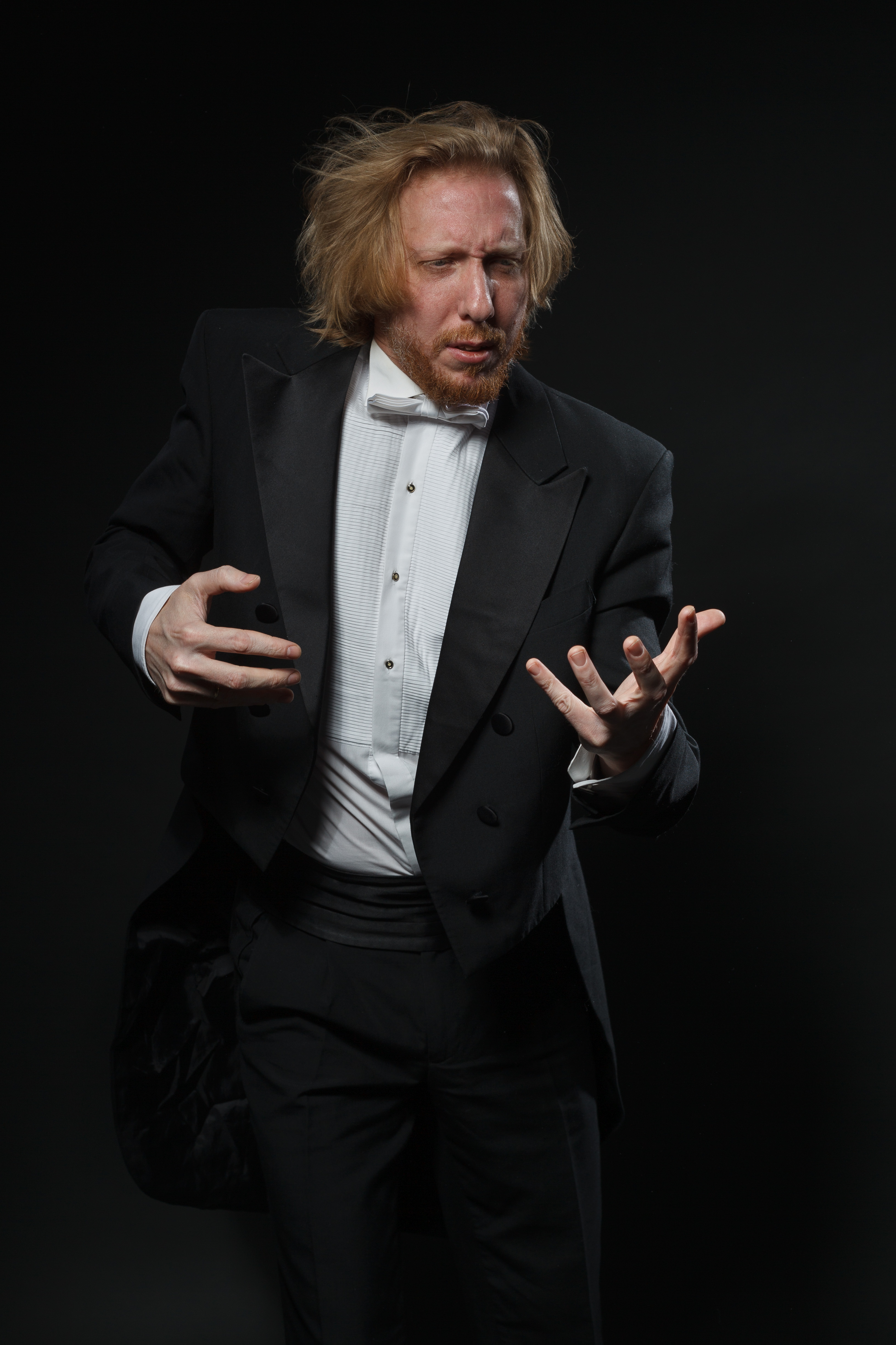 Виртуозы России. Новогодний гала концерт при свечах с оркестром. Паганини, Моцарт, Чайковский, Сен-Санс.