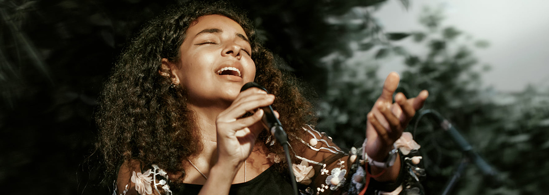 НОВЫЙ ГОД С СОФИЕЙ АЦБЕХА НЕГГА