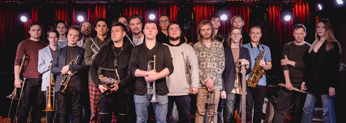 NEW YEAR’S DOWNTOWNBEAT BAND