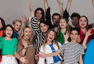 ВОКАЛЬНАЯ ШКОЛА МИЛЫ СВАРОВСКОЙ: «ПРЕДРОЖДЕСТВЕНСКИЙ КАРНАВАЛ»