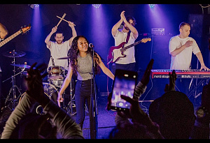 LEGRUVY (КАМЕРУН/МАДАГАСКАР/РОССИЯ)