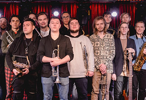 NEW YEAR’S DOWNTOWNBEAT BAND