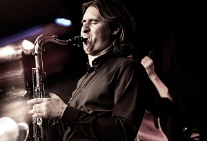 ДМИТРИЙ МОСЬПАН И «МОСДЖАЗ КВАРТЕТ»: «ДЖАЗОВЫЕ ИСТОРИИ»